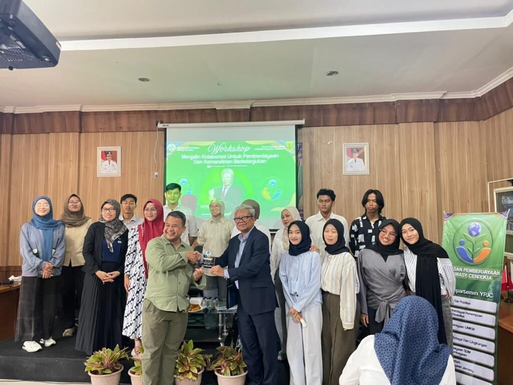 d121474a bb28 4470 b867 64d1b705dd6f